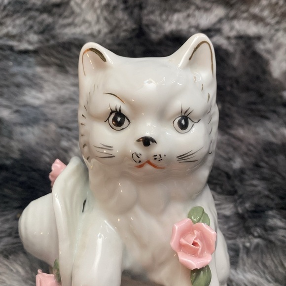 Vintage Cute Cat with Hat Porcelain Figurine - Picture 8 of 16